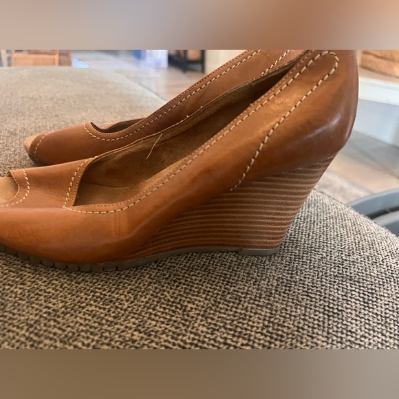 Aerosoles women’s wedge heels size 9 - Picture 2 of 5